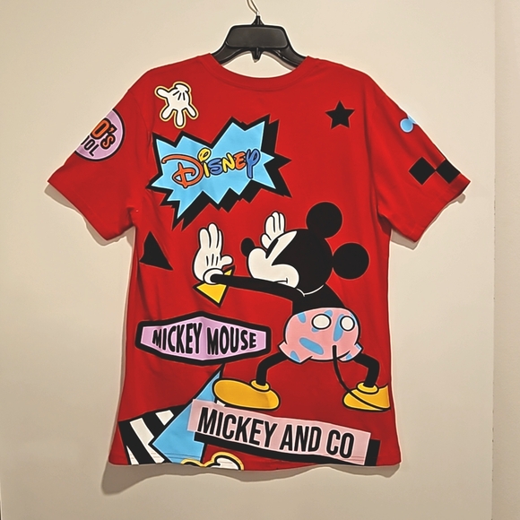 Mickey & Co. Unisex ted short sleeve graphic tee Med covered in art Ltd. Edition - Picture 2 of 8